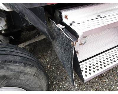 Used 2006 Kenworth T800 Front Mudflap, Left Side