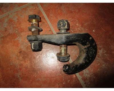 USED MACK TOW HOOK. P/N: HLHXE-10050-L