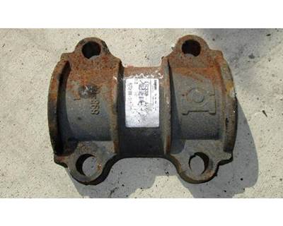 USED MACK CAMEL BACK SUSPENSION TRUNNION CAP. P/N: E-5211