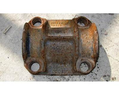 USED MACK CAMEL BACK SUSPENSION TRUNNION CAP. P/N: 3381351