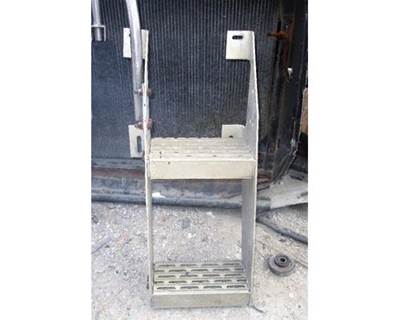 USED MACK FRAME STEPS. 
APPROX. 10 1/2 INCHES WIDE BY 26 INCHES TALL