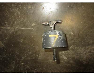 USED MACK OIL FILL CAP. 
P/N: 222GB213