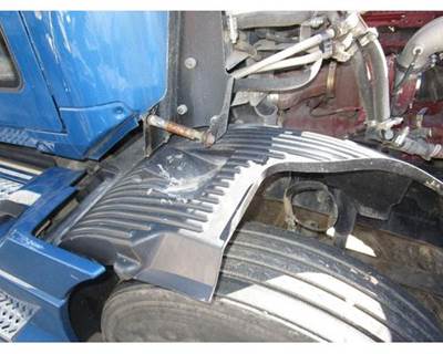 Used 2019 Mack Anthem Right Plastic Inner Fender