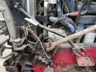 Mack Vision CX613 Left for a Mack CX613 VISION