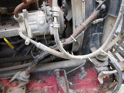 Mack Vision CX613 Right for a Mack CX613 VISION