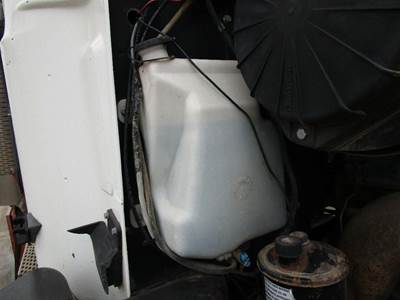 Mack Vision CX613 for a Mack CX613 VISION