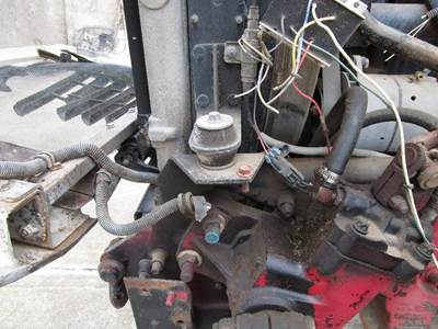 Mack Vision CX613 Left for a Mack CX613 VISION