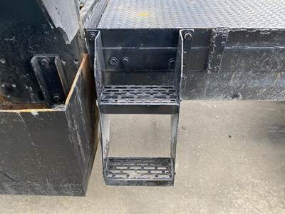 Mack Vision CXN613 for a Mack CXN613