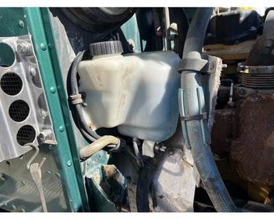 Used 2007 Peterbilt 378 Windshield Washer Fluid Reservoir