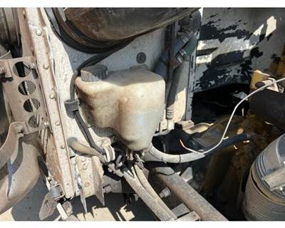 Used 2003 Peterbilt 379 Windshield Washer Fluid Reservoir