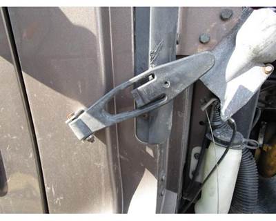 Used 2006 Peterbilt 387 Hood Latch