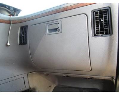 Used 2006 Peterbilt 387 Glove Box Lid