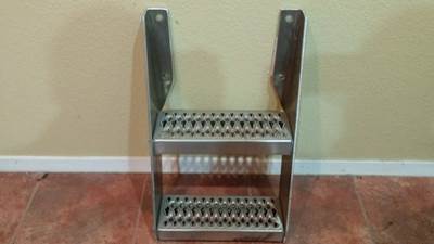 NEW PETERBILT FRAME STEPS . 14 1/4" WIDE BY 23" TALL. 11-03492 , 15-04542
WAS