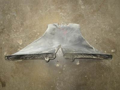 USED PETERBILT A/C AND HEAT DUCT