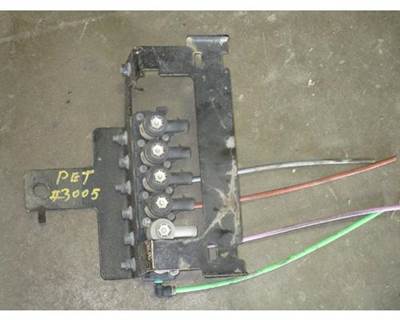 Used 2018 Peterbilt 579 Air System Solenoids