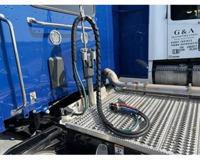 Used Straight Air Hose and Trailer ABS Cable Set for 2020 Peterbilt 579