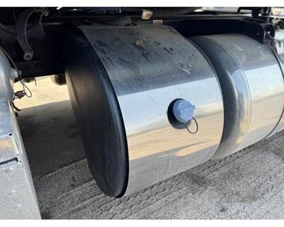 Used Peterbilt 579 Complete DEF Tank