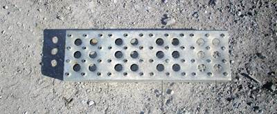 USED ALUMINUM STEP. 
APPROX: 16 INCHES LONG BY 5 INCHES WIDE