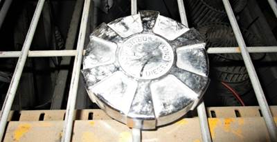 USED VOLVO/KENWORTH FUEL CAP
