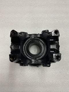 USED SPICER SPL170 RS20145 REAR REAR YOKE, 170-4-651-1X,         170-4-641-1, 