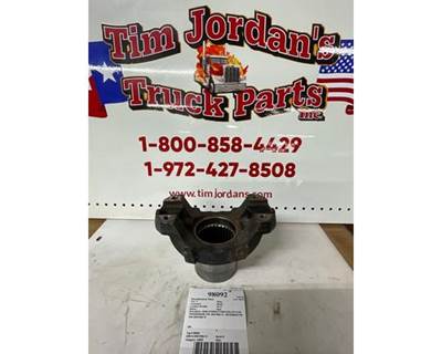 USED CP25RPLS YOKE FOR A DT12-DA TRANSMISSION, P/N: 25WYS50-1C.  REFERENCE P/N: