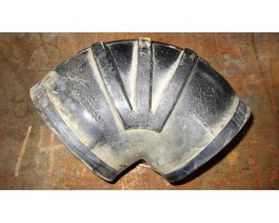USED AIR RUBBER ELBOW. 5 1/2" TO 5 3/4". P/N: 90HL60R55TR