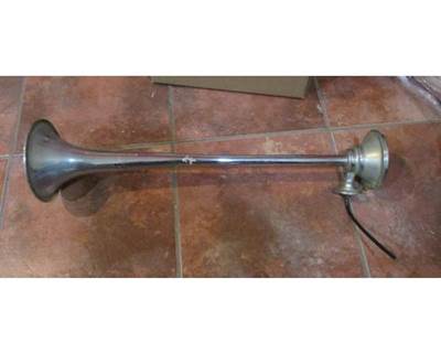 USED AIR HORN. 24 1/4 INCHES LONG