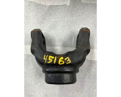 Used Fuller 1760 Full Round Transmission Yoke FR/FRO All 9 Series, 7" U-Joint, Part # 6.3-4-1681