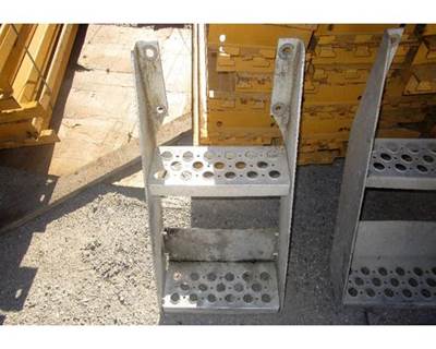 USED FRAME STEPS. APPROX: 13 INCHES WIDE BY 24 INCHES TALL