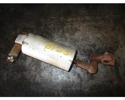 USED MERCEDES ENGINE BRAKE SLAVE CYLINDER P/N: A 0001400459