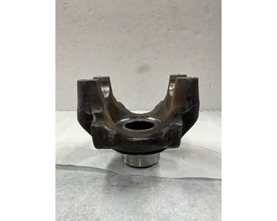 USED SPL170  DS402 THROUGH SHAFT YOKE, 170-4-121-1X