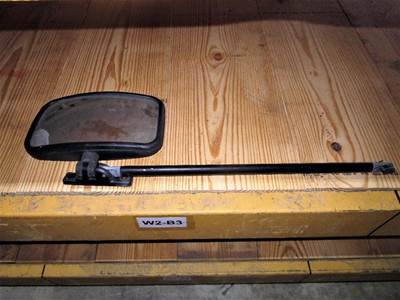 USED VOLVO PASSENGER SIDE STEP MIRROR