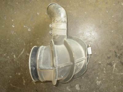USED VOLVO MACK INTAKE INLET HOSE P/N: 21228220