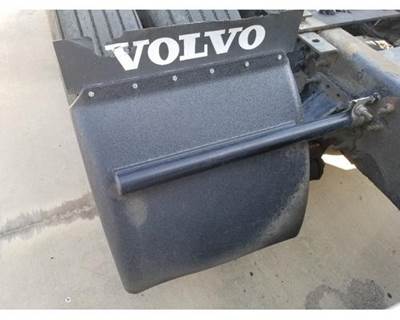 Used 2005 Volvo VNL Right Rear Quarter Fender, Black Plastic