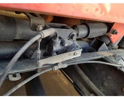 Used 2006 Volvo VNL Cab Air Leveling Valve