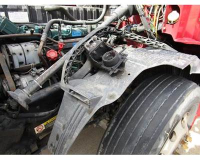Used 2007 Volvo VNL Left Plastic Inner Fender Well