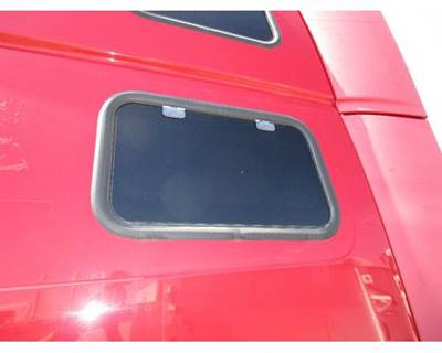 Used 2007 Volvo VNL Left Lower Sleeper Window
