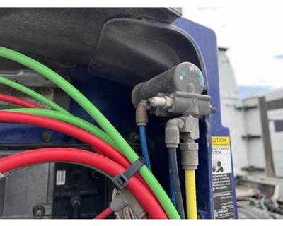 Used 2017 Volvo VNL Clutch Control Air Solenoid