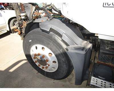Used 2006 Volvo VNL Left Black Plastic Inner Fender Well