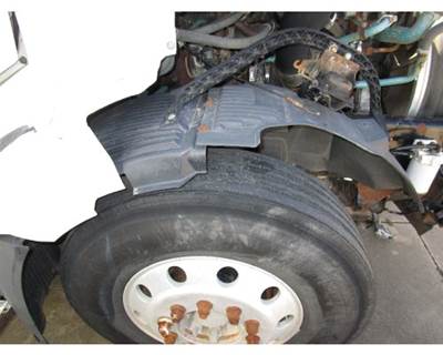 Used 2006 Volvo VNL Right Black Plastic Inner Fender Well