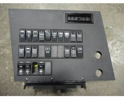USED WESTERN STAR DASH SWITCH PANEL P/N: A18-61792-101