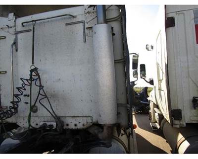 Freightliner Columbia 120 Muffler Shield