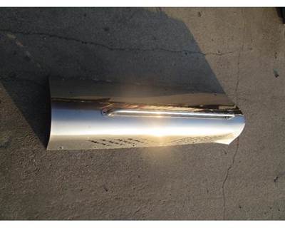 Peterbilt 379 Muffler Shield