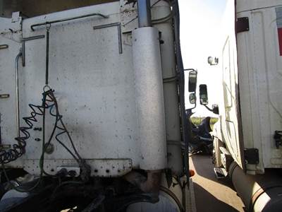 Freightliner Columbia 120 Muffler