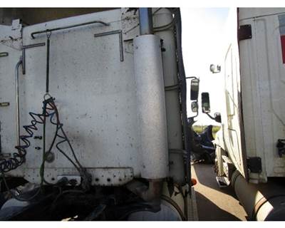 Freightliner Columbia 120 Muffler