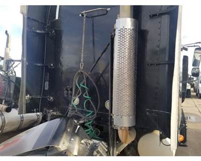 Freightliner Columbia 120 Muffler