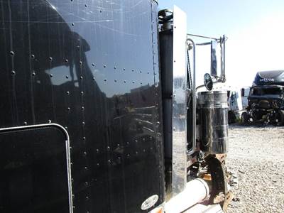 Peterbilt 379 Right Muffler