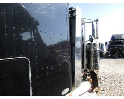 Peterbilt 379 Right Muffler