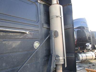 Volvo VNL Muffler