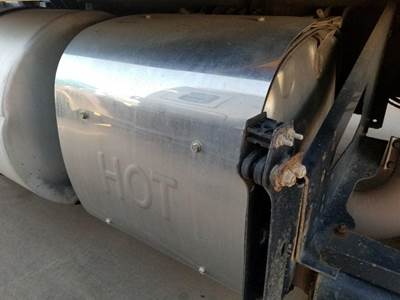 Volvo VNL Muffler